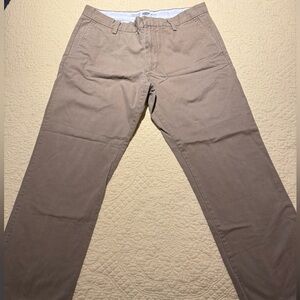 Old Navy Men's Taupe Chinos